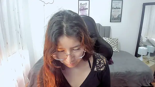 Amy joones online show from 09-29-25, 12:55