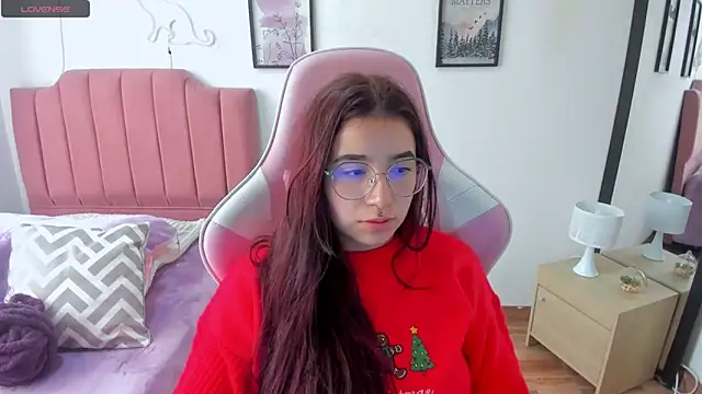 Amy joones online show from 12-20-25, 03:04