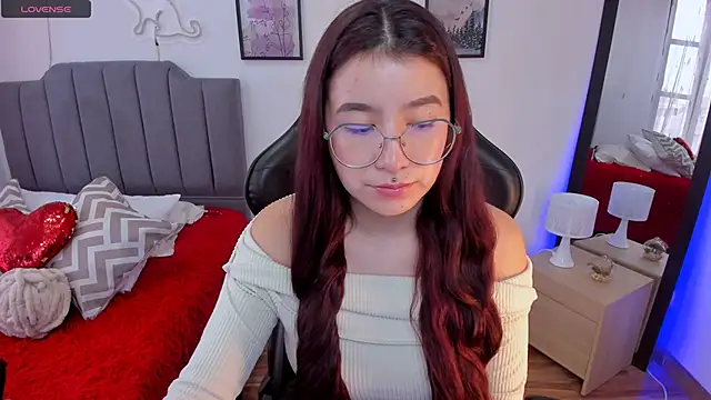 Amy joones online show from 02-05-26, 12:23