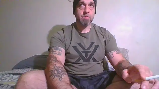 Snapshot of sammy_sin chatting on 12-23-24, 02:17 sammy sin online show from 12-23-24, 02:17