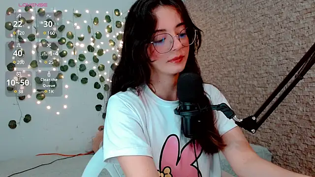 emma unu online show from 01-14-25, 02:50