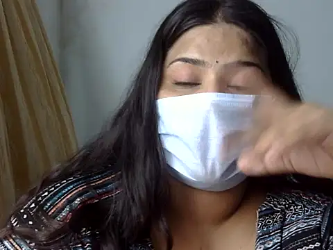 cutelady65 online show from 05-20-26, 04:48