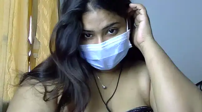 cutelady65 online show from 01-04-25, 07:24