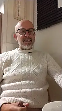 MadProfessor online show from 12-18-25, 06:40