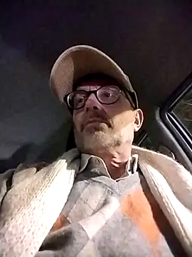 Snapshot of MadProfessor chatting on 03-03-25, 06:46 MadProfessor online show from 03-03-25, 06:46