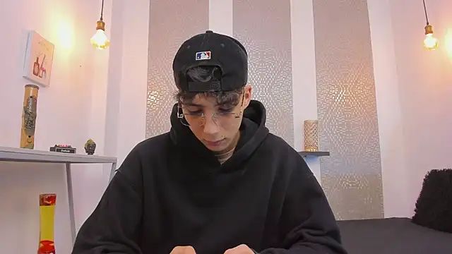 Nikolay Gregori online show from 11-03-25, 04:17