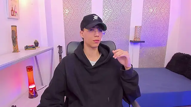 Nikolay Gregori online show from 11-25-25, 04:35