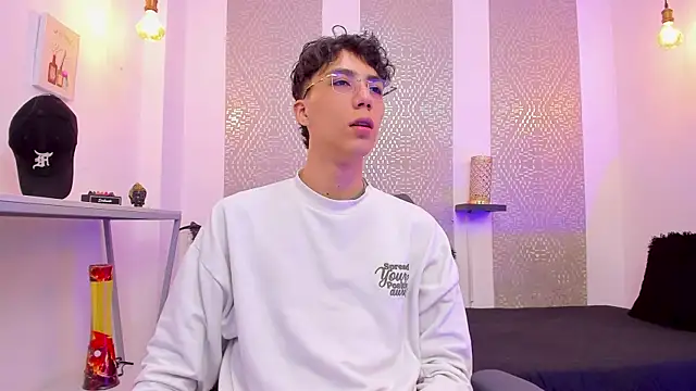 Nikolay Gregori online show from 11-06-25, 04:27