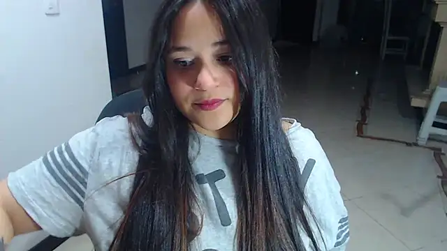 Luciernaga18 online show from 01-17-25, 03:01