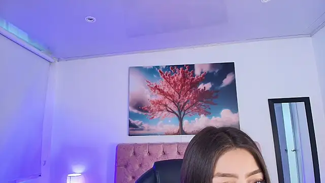 Julianaa Castro  online show from 03-19-26, 11:43