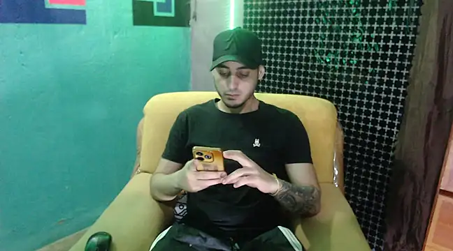 xxxxhotxoxo online show from 03-11-25, 04:41