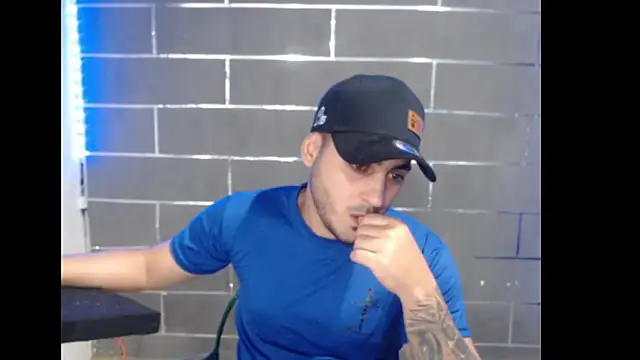 xxxxhotxoxo online show from 06-03-26, 02:45