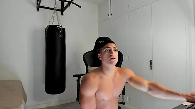 dan01  online show from 12-04-25, 08:41