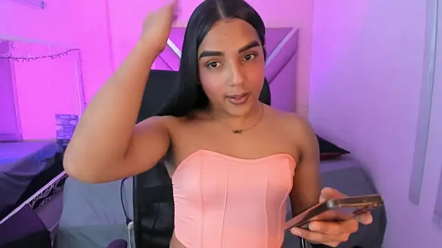 CandyLatinHott online show from 02-05-26, 04:30