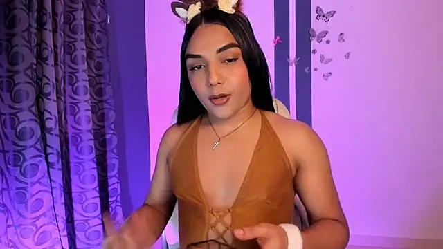 CandyLatinHott online show from 12-20-25, 11:51