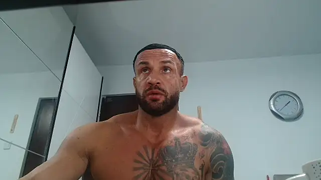 Magnificmuscles89 online show from 03-12-26, 11:36