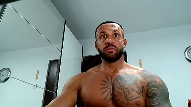 Magnificmuscles89 online show from 01-12-26, 01:18