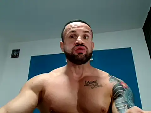 Snapshot of Magnificmuscles89 chatting on 02-23-25, 09:59 Magnificmuscles89 online show from 02-23-25, 09:59