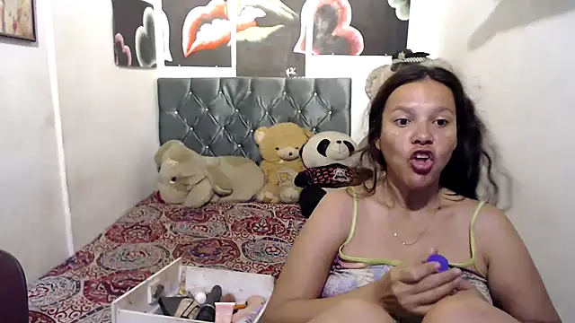 Snapshot of manzanahot9 chatting on 03-20-25, 11:27 manzanahot9 online show from 03-20-25, 11:27