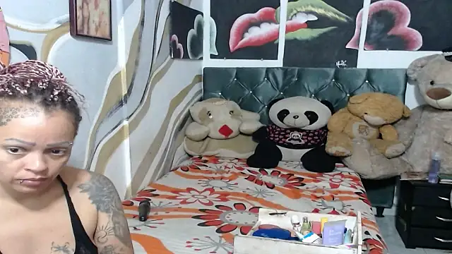 Snapshot of manzanahot9 chatting on 01-19-26, 07:45 manzanahot9 online show from 01-19-26, 07:45