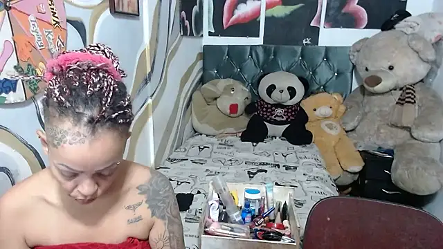 manzanahot9 online show from 06-06-26, 08:36