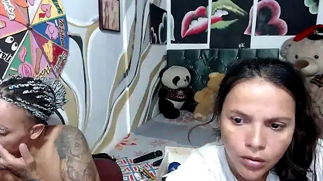 Snapshot of manzanahot9 chatting on 10-07-25, 07:59 manzanahot9 online show from 10-07-25, 07:59