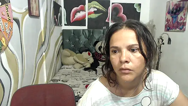 manzanahot9 online show from 06-26-26, 12:11