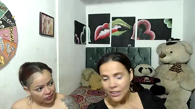 Snapshot of manzanahot9 chatting on 03-11-25, 10:20 manzanahot9 online show from 03-11-25, 10:20