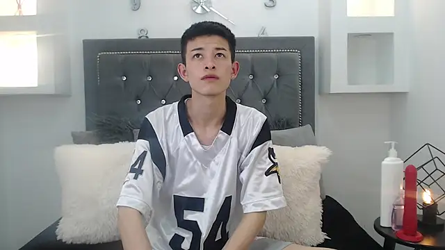 MaikCarver online show from 01-22-25, 04:13