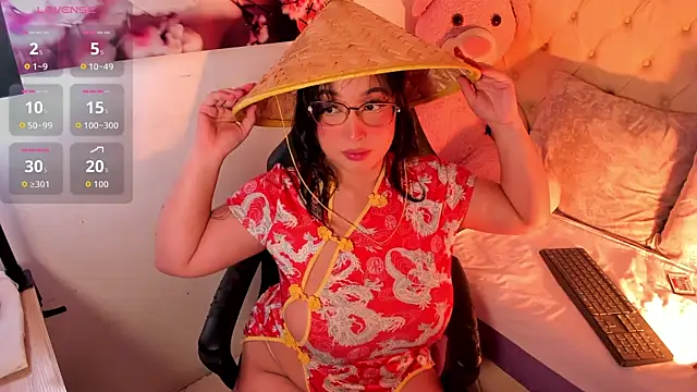 Snapshot of kitty_roouse chatting on 04-30-26, 05:58 kitty roouse online show from 04-30-26, 05:58
