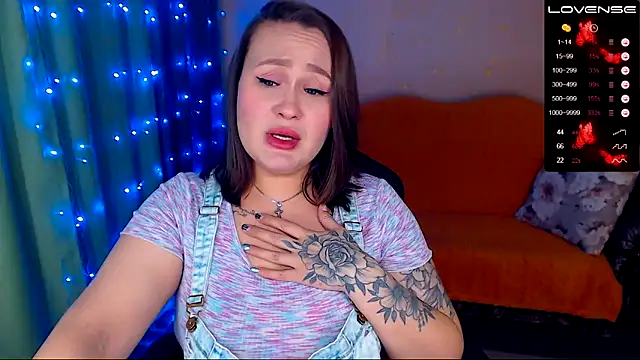 Cutie-Melanie online show from 01-10-25, 10:39