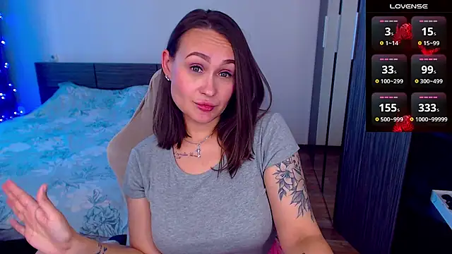 Cutie-Melanie online show from 10-09-25, 11:22
