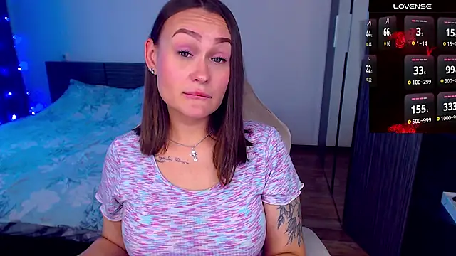 Cutie-Melanie online show from 10-07-25, 01:23