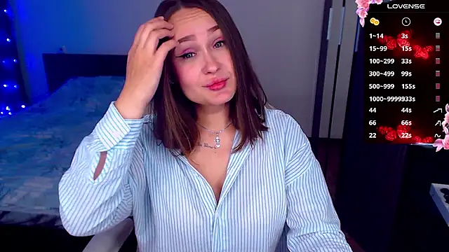 Cutie-Melanie online show from 10-11-25, 06:53