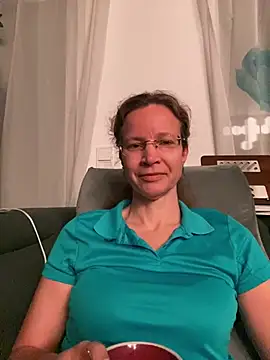 AnnikaRose online show from 01-19-26, 06:50