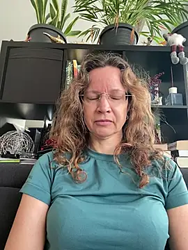 AnnikaRose online show from 02-25-26, 07:08