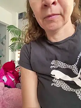 AnnikaRose online show from 03-10-26, 06:50