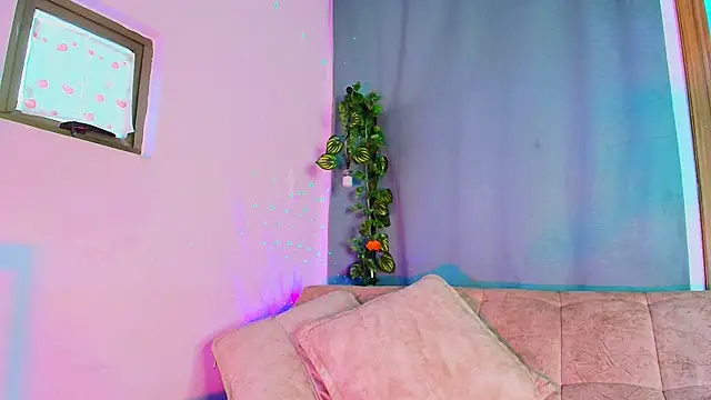 liccy hall online show from 01-18-26, 11:46