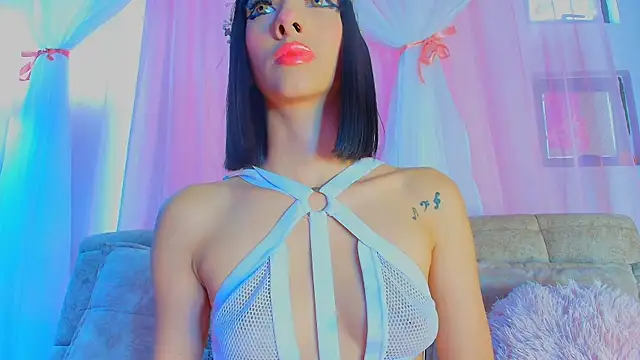 liccy hall online show from 03-18-26, 01:57