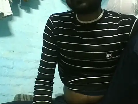 Snapshot of sexyshivamhot chatting on 11-04-25, 08:34 sexyshivamhot online show from 11-04-25, 08:34