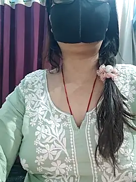 Aishwaryaa 69 online show from 05-10-26, 02:26