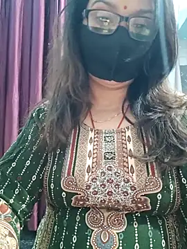 Aishwaryaa 69 online show from 12-22-25, 07:41