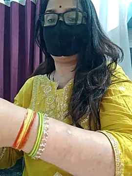 Aishwaryaa 69 online show from 04-23-26, 02:40
