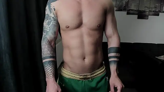 Richarddarell1 online show from 04-04-26, 06:20