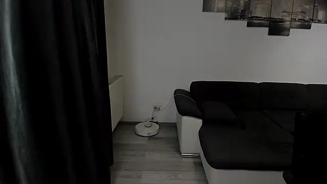 Richarddarell1 online show from 12-23-25, 06:02