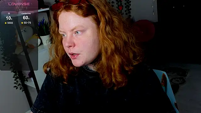 Cassie xKiss online show from 04-19-26, 05:41