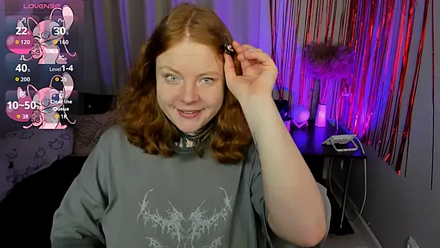 Snapshot of Cassie_xKiss chatting on 02-17-26, 08:50 Cassie xKiss online show from 02-17-26, 08:50