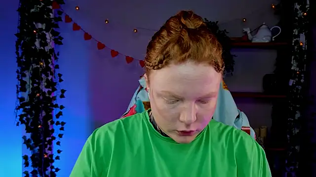 Cassie xKiss online show from 07-19-26, 09:00