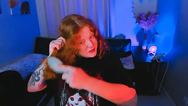 Cassie xKiss online show from 11-14-25, 08:23