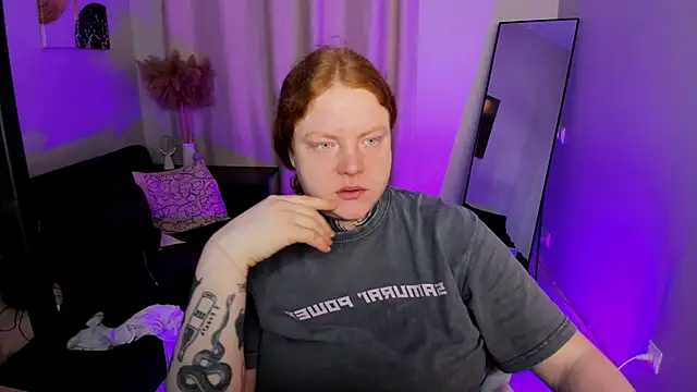 Cassie xKiss online show from 04-05-26, 08:37